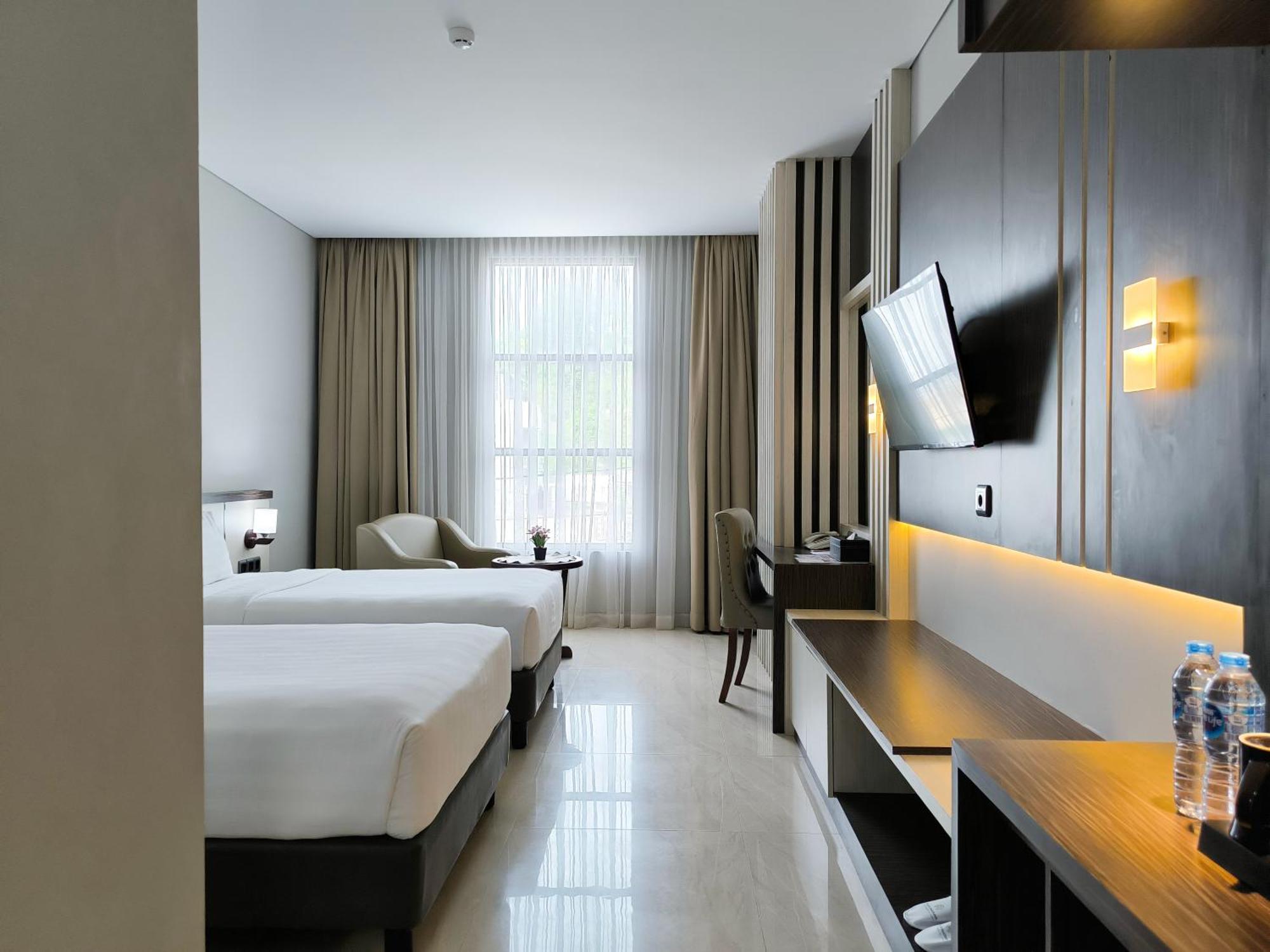 Rylich Panorama Hotel Sorong Quarto foto